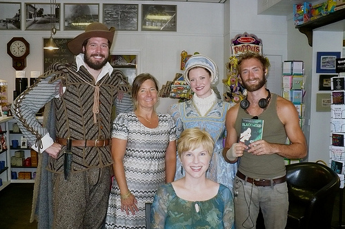 John Borden, Bookseller Extraordinaire Jamie Layton, Eleanor Dare & Ian (who's usually a hard-working colonist) + Me